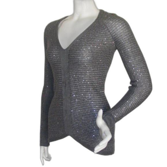 CACHE Sweater, S, Gray, Sequins, Asym hem, Long Raglan sleeves, Lightweight - Picture 3 of 10
